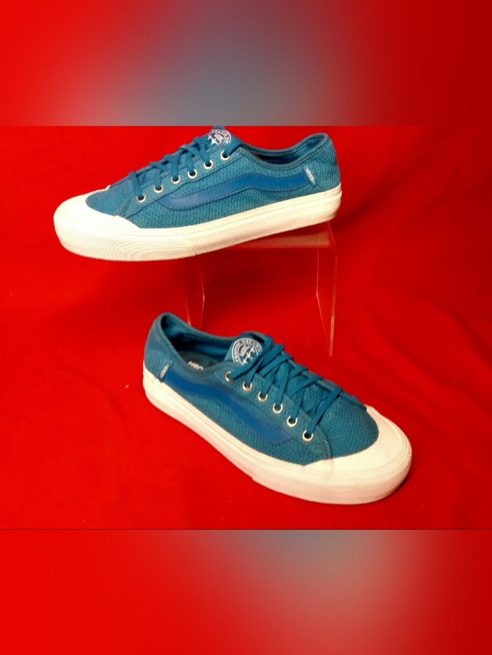 Women's 8.5 vans positive vibe sneakers
